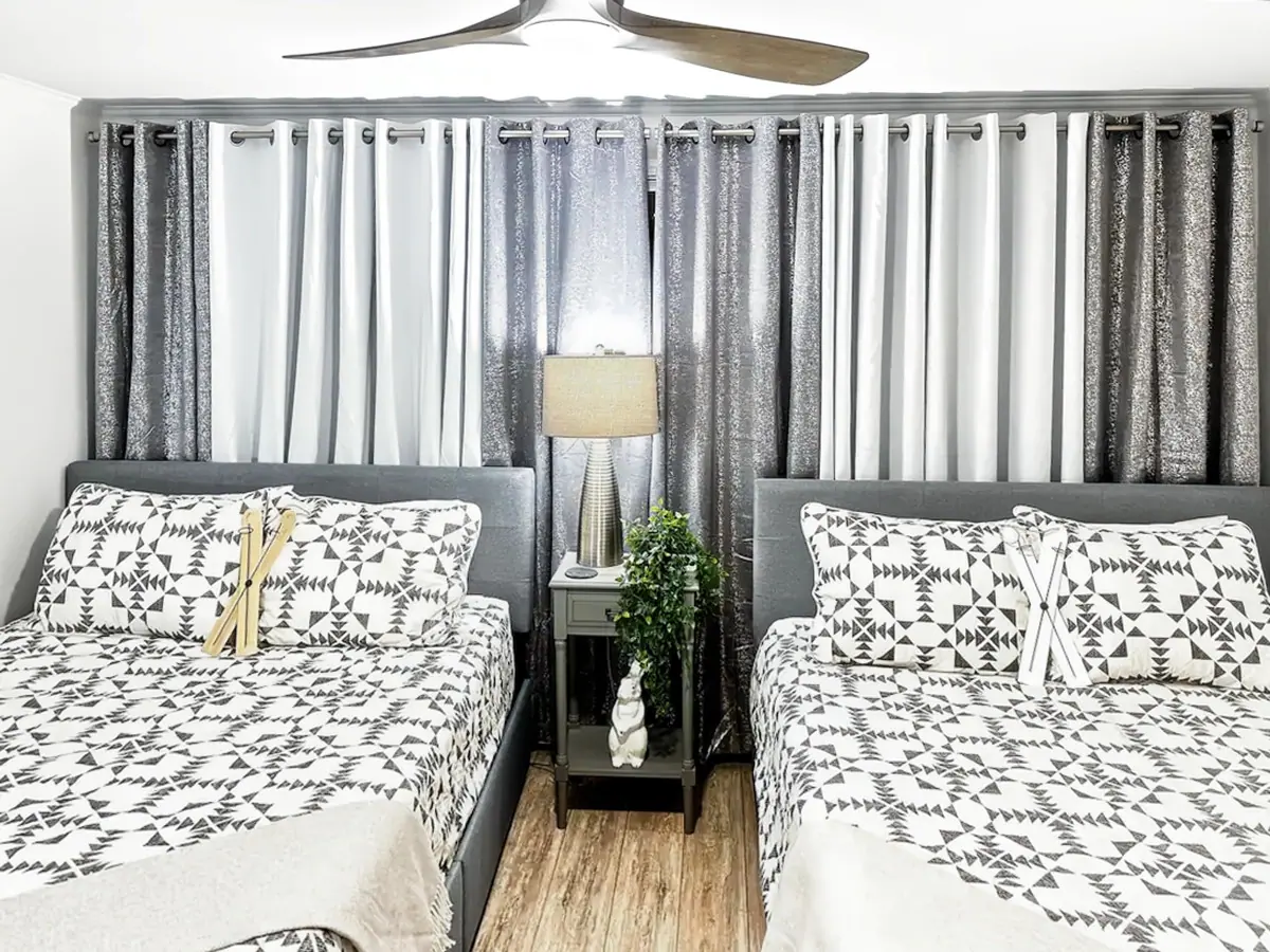 Second bedroom at Mountain Lodge 114 with two beds