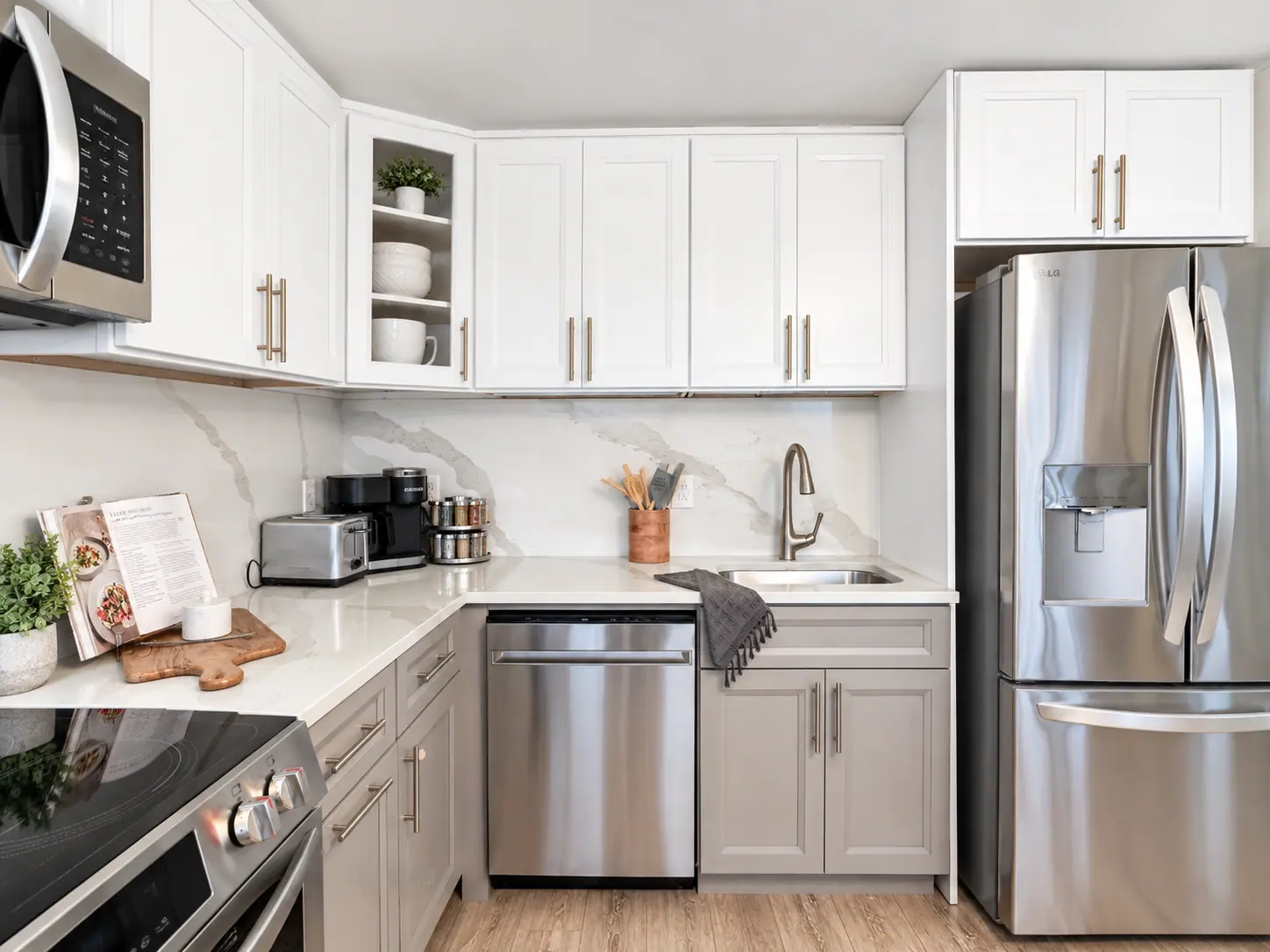 New kitchen at Mountain Lodge 146