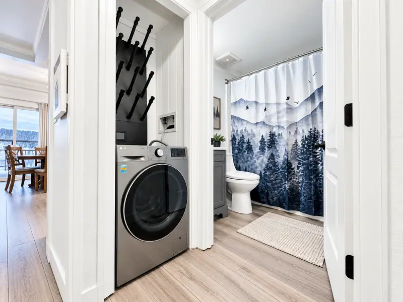 Washer-dryer and boot dryer at Mountain Lodge 146